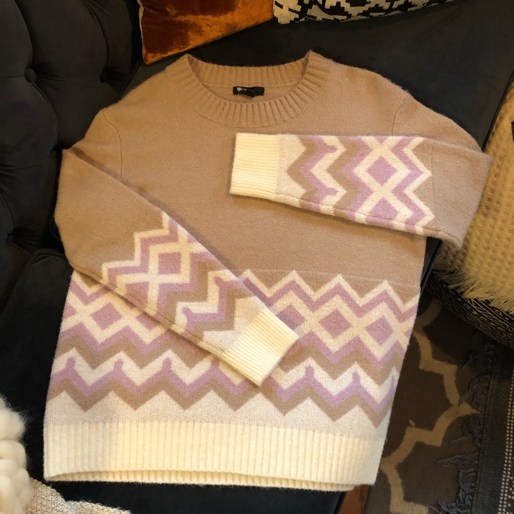 NWT ✨ J Crew Chevron Crew Neck Sweater ✨